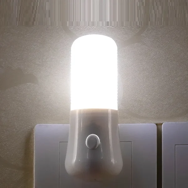 Luce Notturna LED con Pulsante – Spina EU/US, Lampada da Presa per Camera da Letto, Bambini, Corridoio, Casa