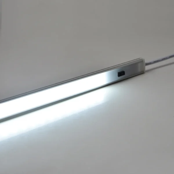 Under Cabinet Sensor Light LED - Luce a Movimento Senza Fili per Cucina, Mobili, Tavolo, Illuminazione Sottobanco, Lampada a Sensore di Movimento, Barra Concatenabile per Cucina - immagine 6