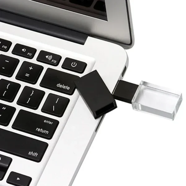 Chiavetta USB in Cristallo Personalizzata 128GB – Pen Drive Elegante con Logo Inciso – Regalo per Matrimoni, Eventi, Aziende – USB 2.0 64GB / 32GB - immagine 5